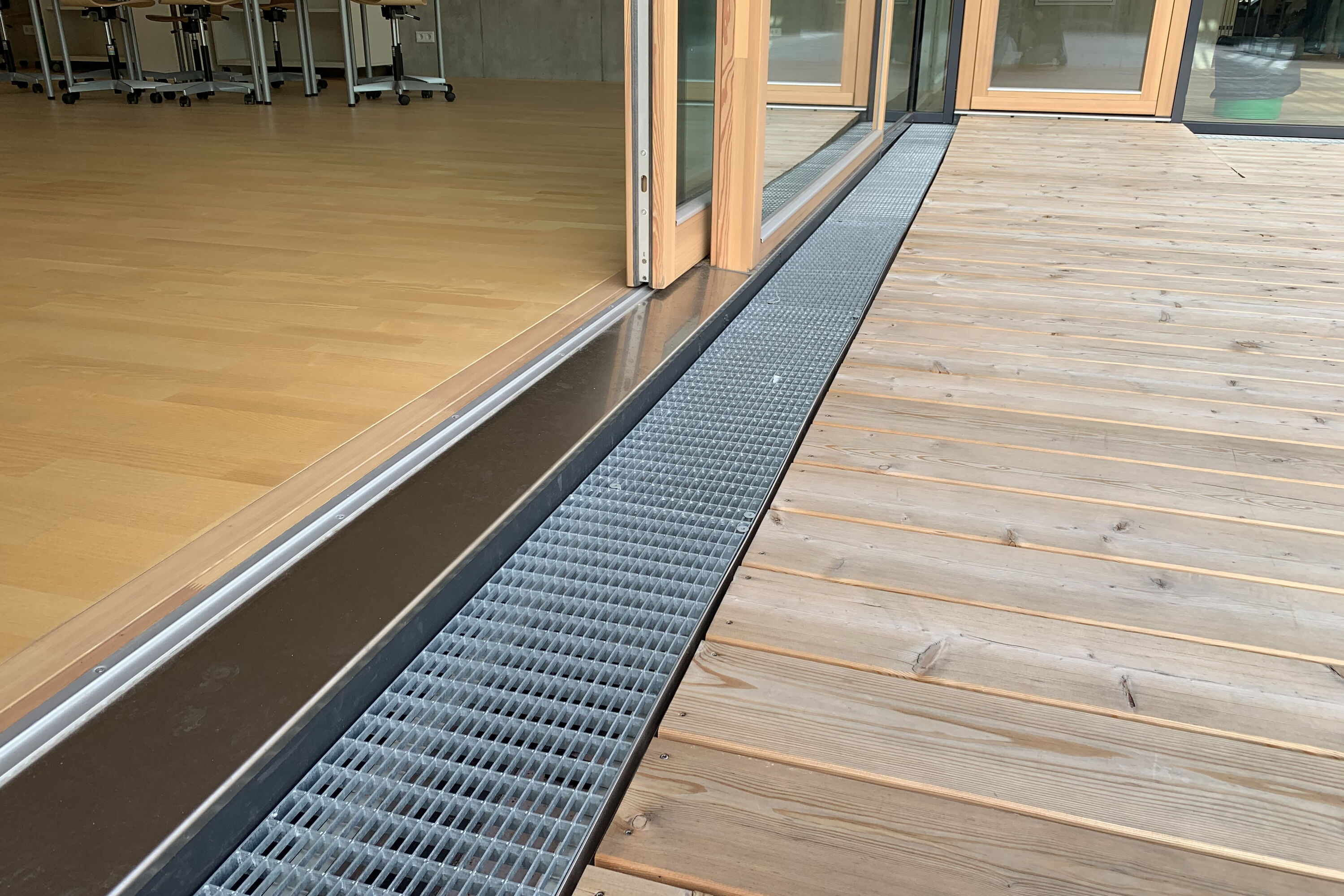 Connection to a terrace